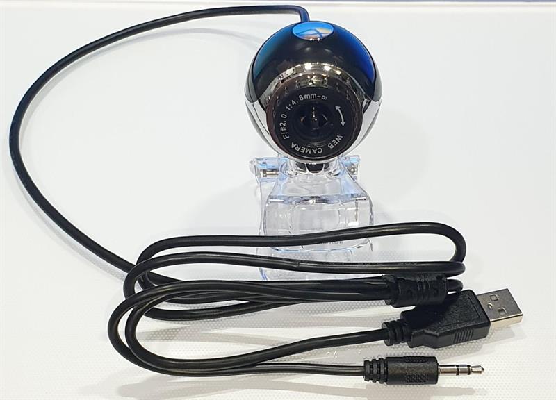 WEBCAM TR&#210;N , CH&#194;N KẸP C&#211; MIC 